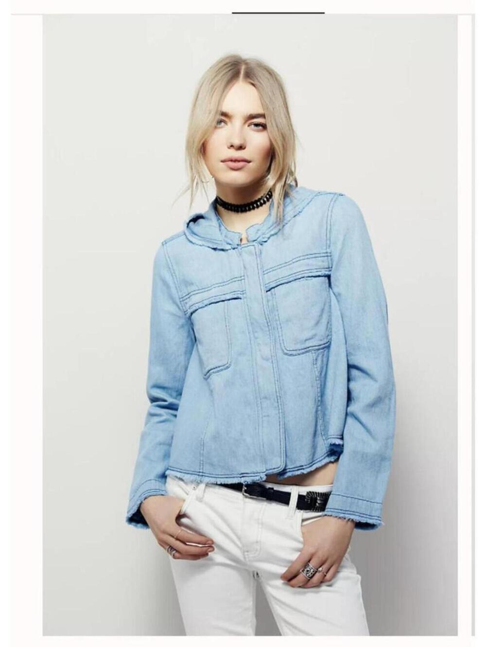 Free People Cropped Denim Jacket Hooded Raw Edge Light Wash Boho Festival L - Picture 3 of 8